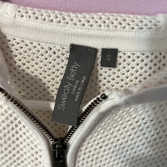 Sweaty Betty London Moto Mesh Hooded Zip up Jacket - Picture 2 of 13